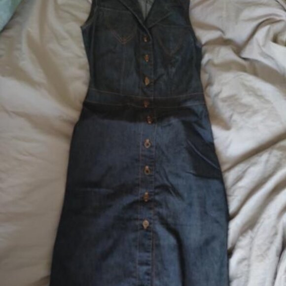 Dynamite denim sleeveless dress - Picture 1 of 4